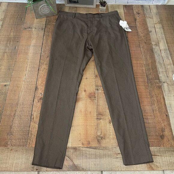 Zara essential pants  - Picture 1 of 9